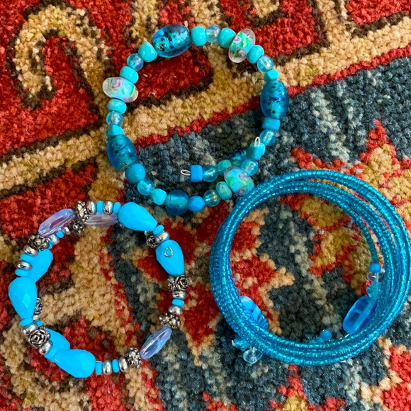 Set of Blue Beaded Bracelets - Picture 1 of 3